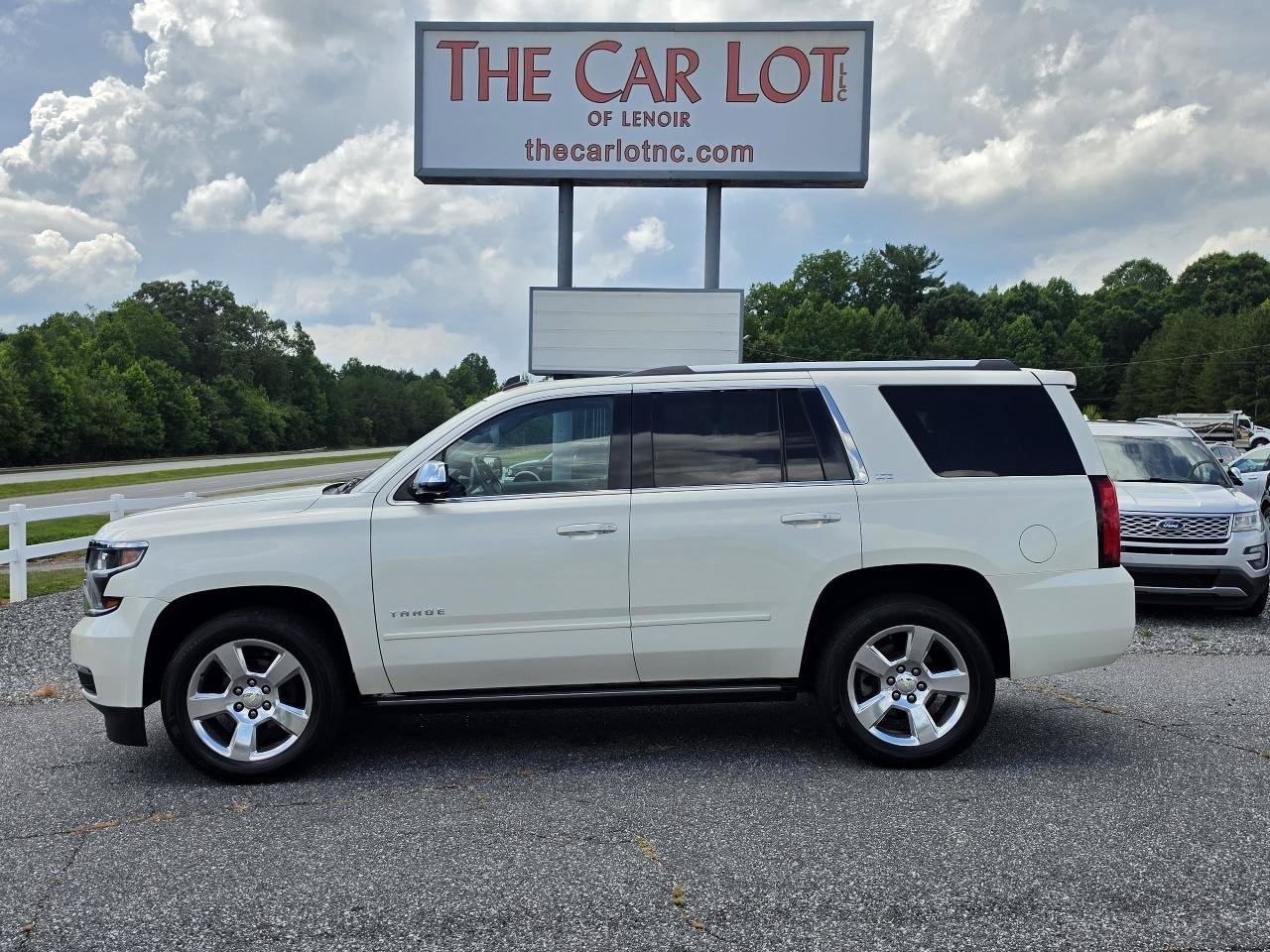 Used 2015 Chevrolet Tahoe LTZ AWD/4WD image 2