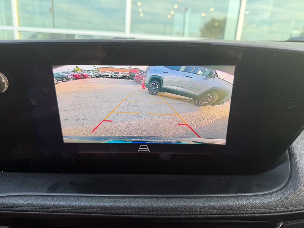 Used 2025 Buick Encore GX Sport Touring FWD image 10
