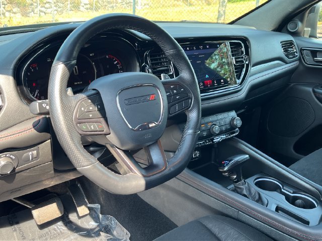 Used 2025 Dodge Durango GT AWD/4WD image 16