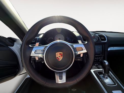 Used 2014 Porsche Boxster S image 12