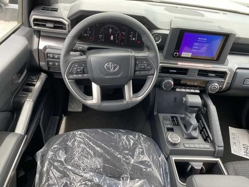 New 2026 Toyota 4Runner SR5 RWD image 8