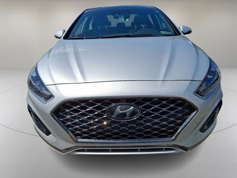 Used 2018 Hyundai Sonata Limited FWD image 3