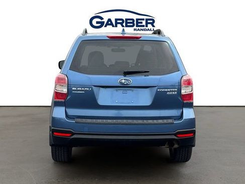 Used 2016 Subaru Forester 2.5i Premium AWD/4WD image 4