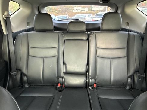 Used 2023 Nissan Murano SV image 16