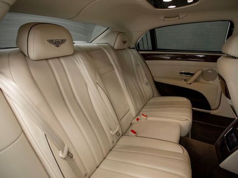 Used 2015 Bentley Flying Spur V8 AWD/4WD image 35