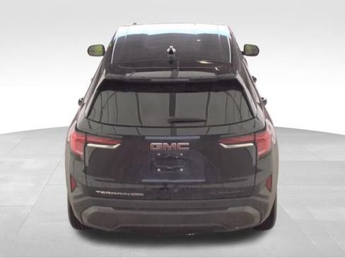 Used 2025 GMC Terrain Elevation AWD/4WD image 6