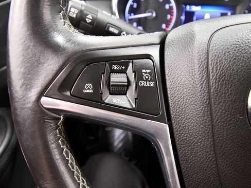 Used 2019 Buick Encore Preferred w/ Safety Package AWD/4WD image 17