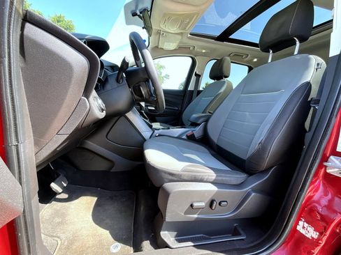 Used 2014 Ford Escape SE w/ Equipment Group 201A AWD/4WD image 11