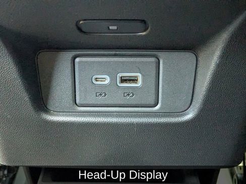 Used 2023 Cadillac XT6 Premium Luxury w/ Technology Package image 15