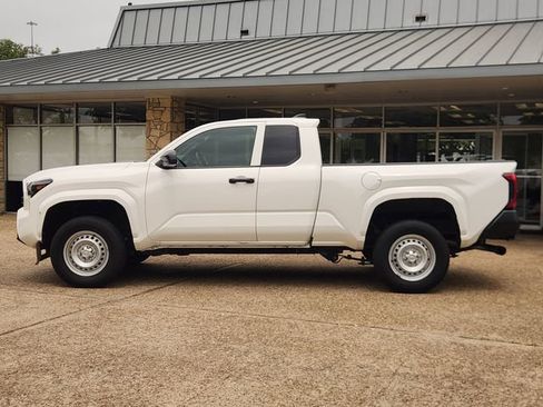 Used 2024 Toyota Tacoma SR RWD image 4