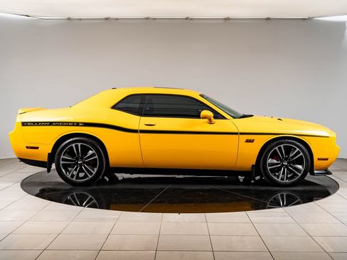 Used 2012 Dodge Challenger SRT8 Yellow Jacket w/ Premium Sound Group RWD image 11