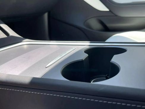 Used 2023 Tesla Model 3 Standard Range RWD image 22