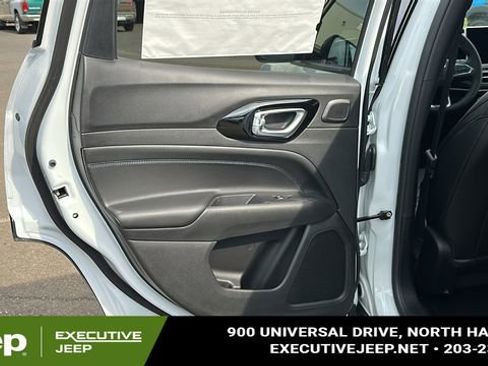 New 2025 Jeep Compass Limited w/ Sun & Sound Group image 19