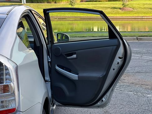 Used 2010 Toyota Prius One FWD image 36