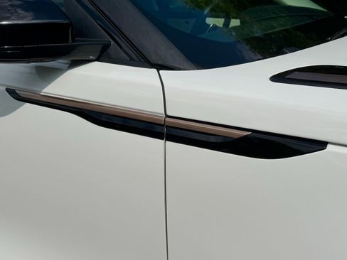 Used 2023 Land Rover Range Rover Velar R-Dynamic S image 73