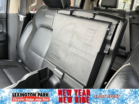 Used 2021 RAM 1500 Laramie image 28