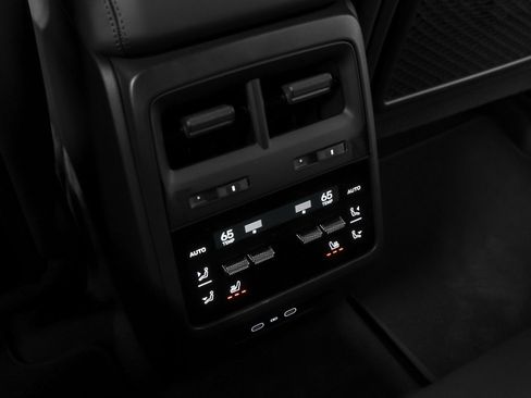 New 2026 Porsche Macan 4S Electric image 48