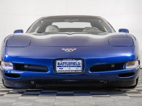 Used 2004 Chevrolet Corvette Convertible w/ Preferred Equipment Group image 2