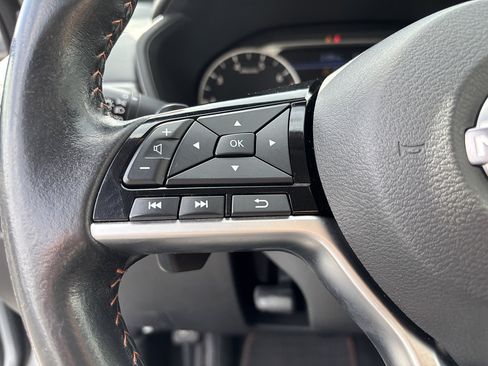 Used 2024 Nissan Altima 2.5 SR FWD image 25