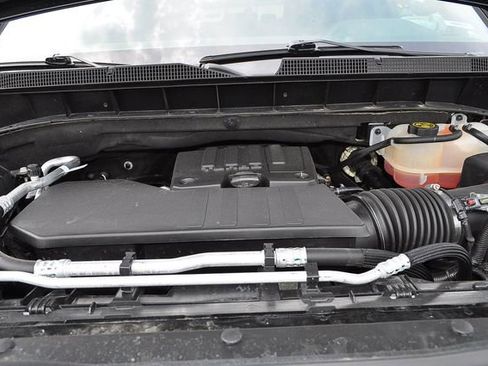 Used 2024 Chevrolet Silverado 1500 LT AWD/4WD image 35