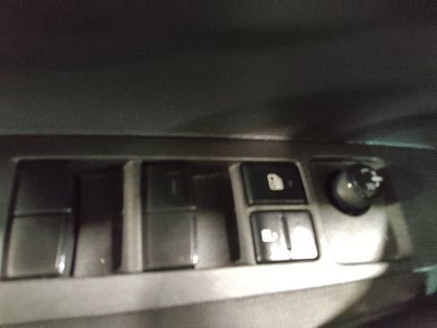 Used 2024 Toyota Corolla LE FWD image 27