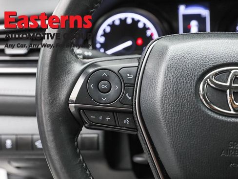 Used 2024 Toyota Camry SE image 15