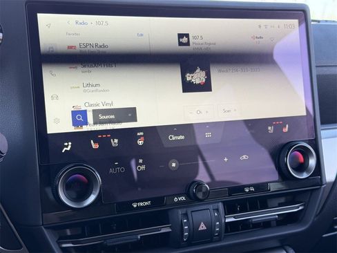 Used 2026 Lexus GX 550 image 17