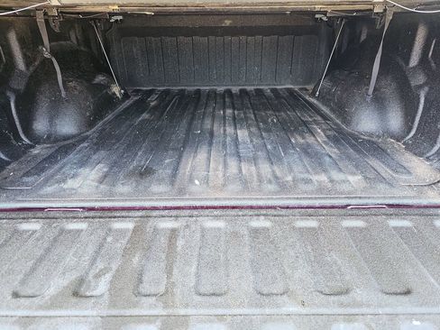 Used 2020 RAM 1500 Laramie AWD/4WD image 15