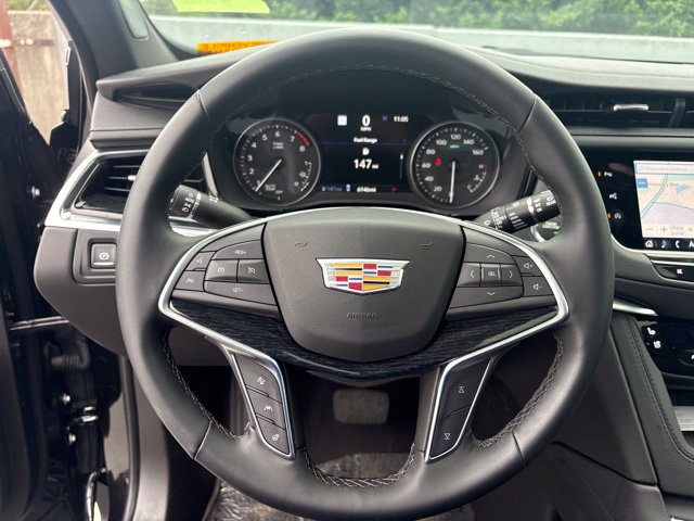 Used 2026 Cadillac XT5 Premium Luxury w/ Driver Assist Package FWD image 8