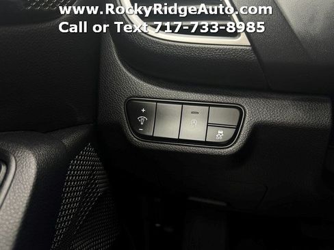 Used 2024 Kia Seltos EX AWD/4WD image 27