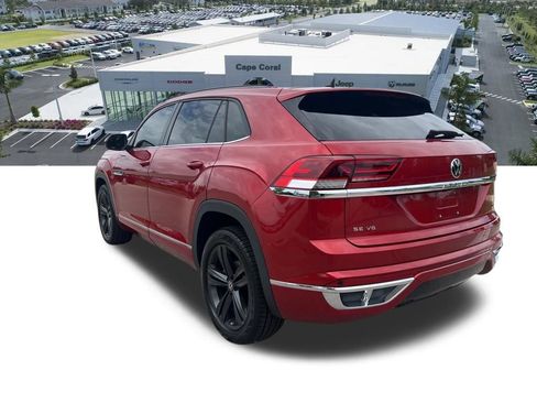 Used 2021 Volkswagen Atlas Cross Sport SE AWD/4WD image 16
