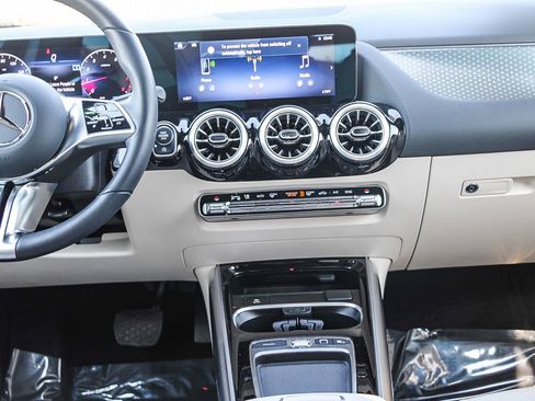 Certified 2025 Mercedes-Benz GLA 250 GLA 250 image 13