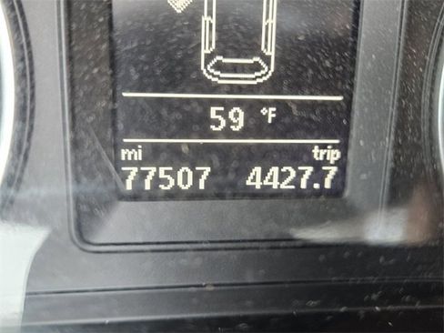 Used 2016 Volkswagen Tiguan S image 28