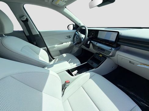 Certified 2026 Hyundai Kona Limited FWD image 29