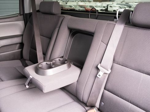 Used 2018 Chevrolet Silverado 2500 W/T image 14