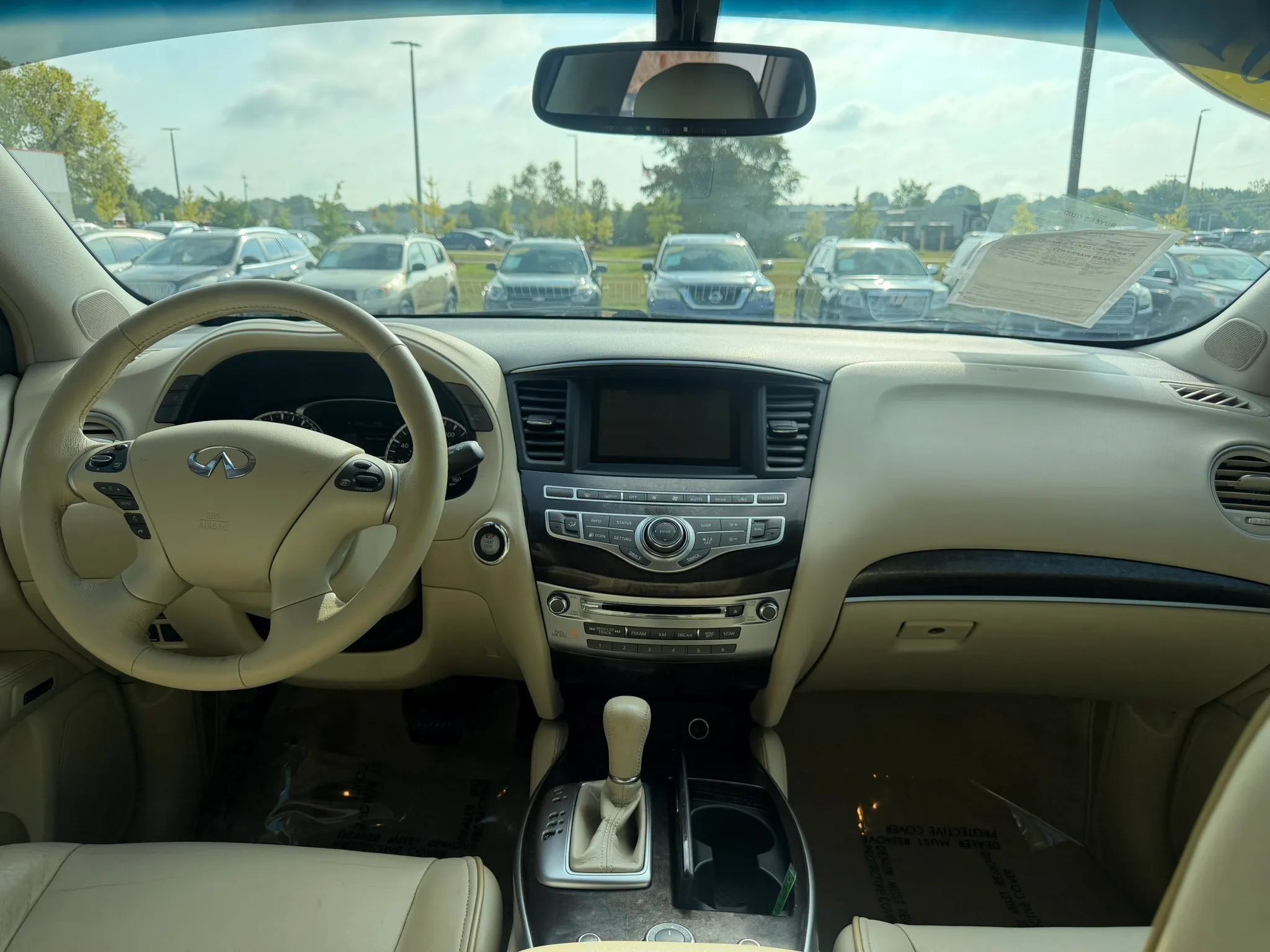 Used 2014 INFINITI QX60 Luxe w/ Premium Package AWD/4WD image 9