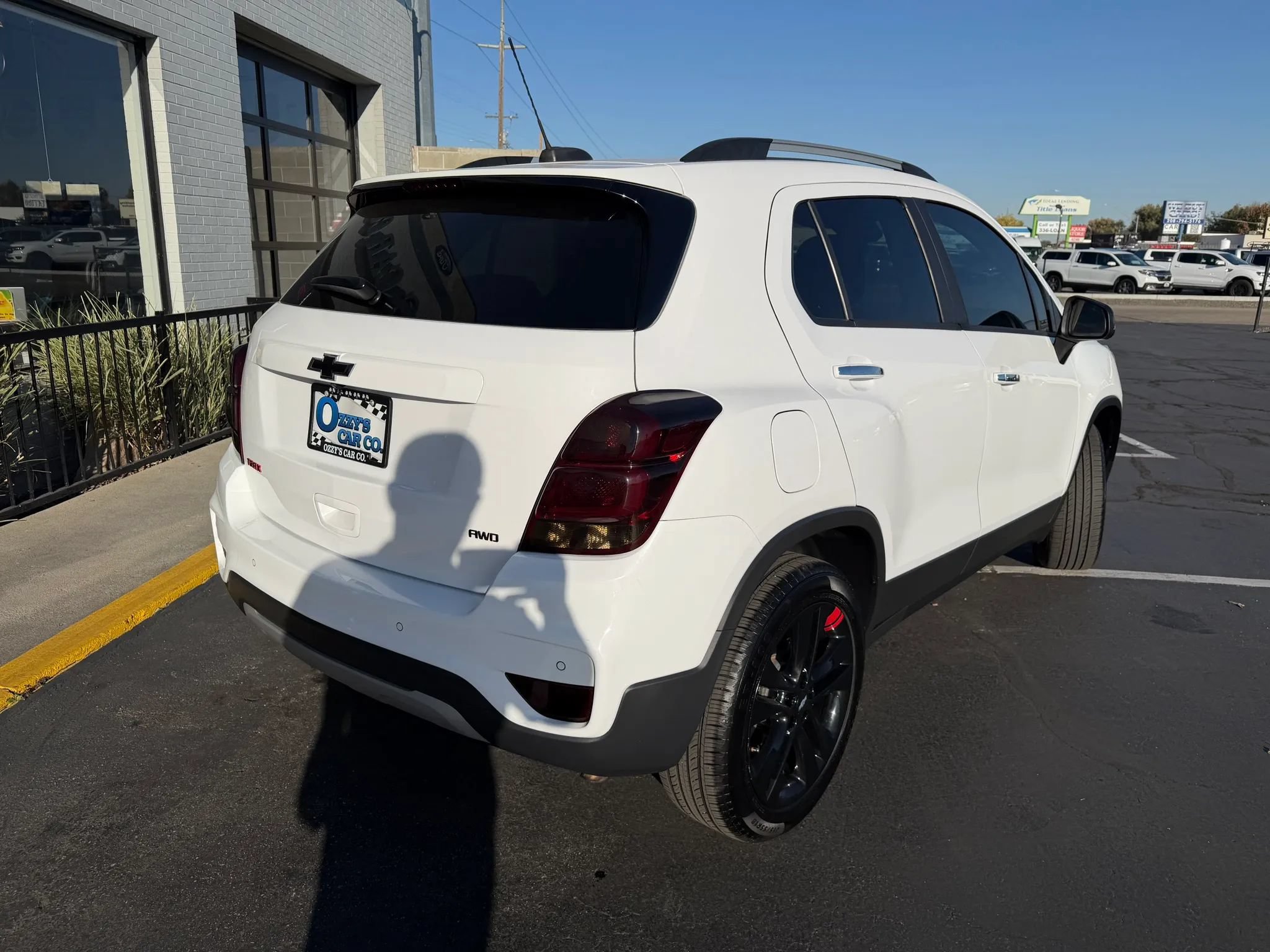 Used 2019 Chevrolet Trax LT w/ Sun & Sound Package AWD/4WD image 8