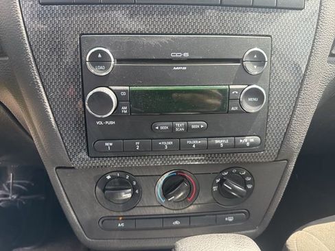 Used 2008 Ford Fusion SE FWD image 29