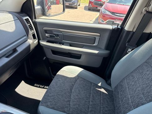 Used 2018 RAM 1500 Big Horn AWD/4WD image 22