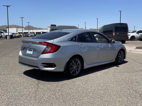 Used 2020 Honda Civic EX image 5