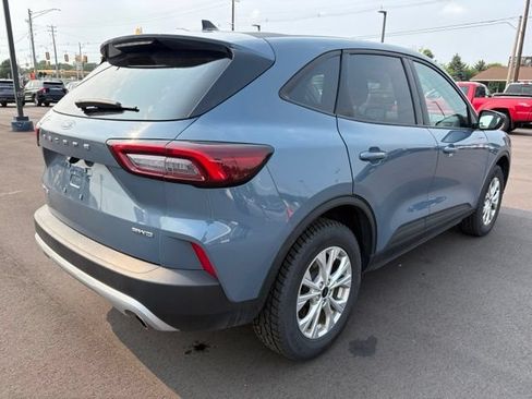 Used 2025 Ford Escape Active AWD/4WD image 7