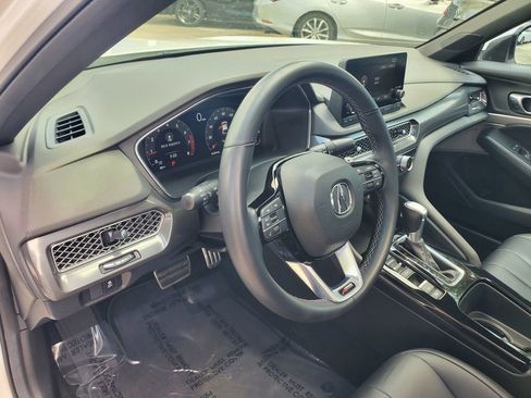 Used 2023 Acura Integra A-Spec image 14