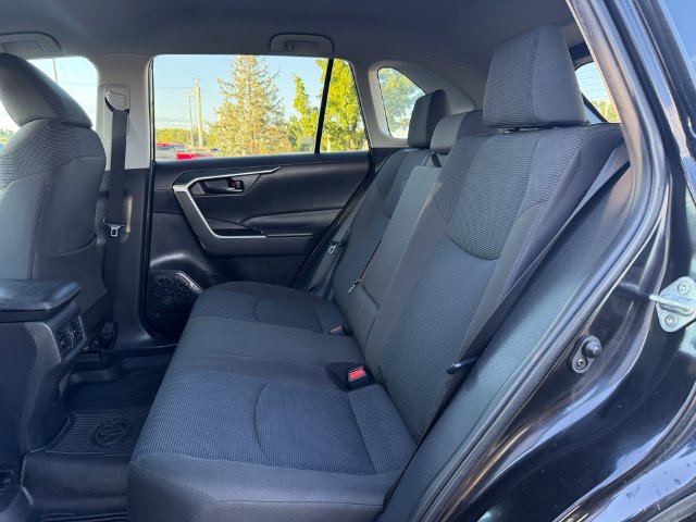 Certified 2023 Toyota RAV4 LE FWD image 15