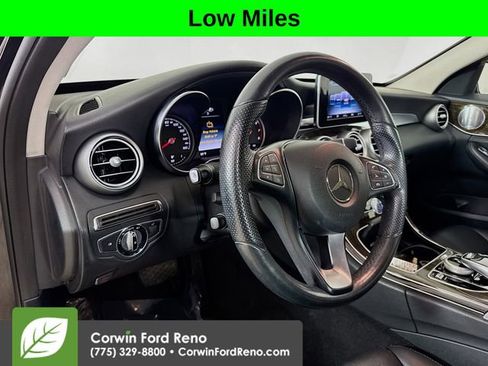 Used 2015 Mercedes-Benz C 300 4MATIC Sedan image 9