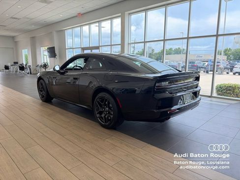 Used 2026 Dodge Charger Scat Pack AWD/4WD image 5