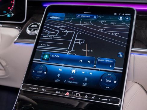 Certified 2023 Mercedes-Benz S 500 4MATIC image 18