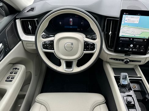 New 2026 Volvo XC60 T8 Ultra w/ Climate Package AWD/4WD image 11