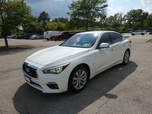 Used 2018 INFINITI Q50 Pure AWD/4WD image 1