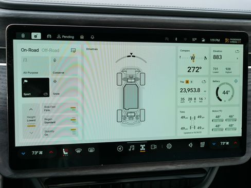 Used 2023 Rivian R1S Launch Edition image 29