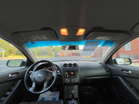 Used 2011 Nissan Altima 2.5 S w/ Convenience Pkg image 14